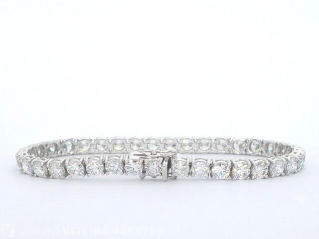 Witgouden armband met briljant geslepen diamanten 12.02 carat - afbeelding 6 van  10