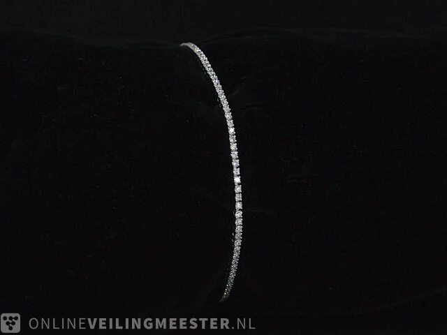 Witgouden armband met briljant geslepen diamanten 1.25 carat - afbeelding 1 van  8