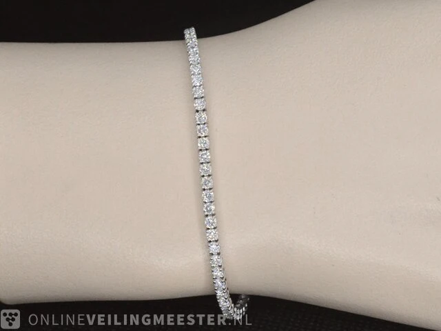 Witgouden armband met briljant geslepen diamanten 3.10 carat - afbeelding 2 van  7