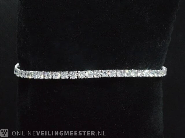 Witgouden armband met briljant geslepen diamanten 6.42 carat - afbeelding 3 van  6