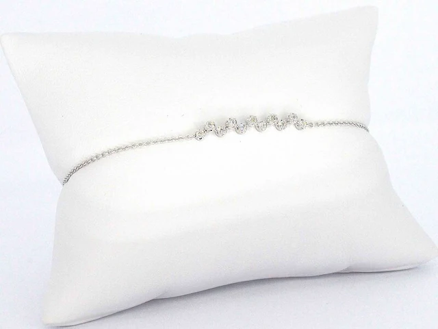 Witgouden armband met diamanten - afbeelding 4 van  7
