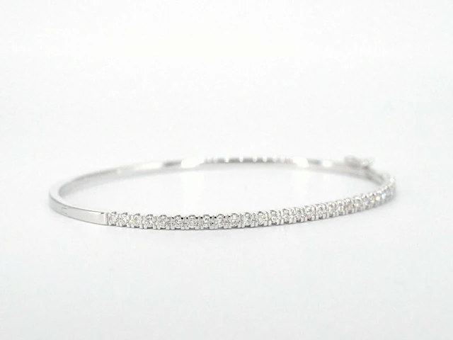Witgouden armband met diamanten - afbeelding 6 van  11
