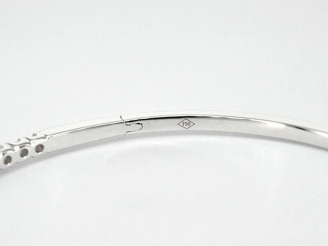 Witgouden armband met diamanten - afbeelding 10 van  11