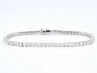 Witgouden armband vol met briljant geslepen diamanten 6.00 carat