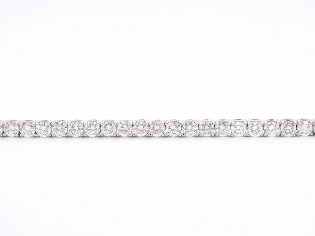 Witgouden armband vol met briljant geslepen diamanten 6.00 carat - afbeelding 7 van  11