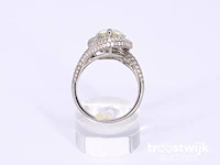 Witgouden bijzondere diamanten ring met een pear shape diamant van 3.00 carat - afbeelding 5 van  7