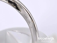Witgouden bijzondere diamanten ring met een pear shape diamant van 3.00 carat - afbeelding 6 van  7