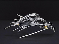 Witgouden broche met diamanten - afbeelding 3 van  8