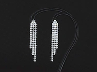 Witgouden chandelier oorbellen met hoge kwaliteit diamanten