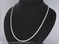 Witgouden collier met 10.00 carat briljant geslepen diamant - afbeelding 1 van  10