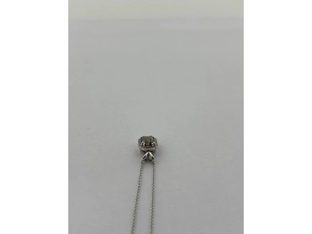 Witgouden collier met diamanten en fancy diamant, witgoud - afbeelding 10 van  13
