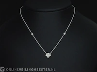 Witgouden collier met diamanten hanger klaver vier - afbeelding 2 van  7