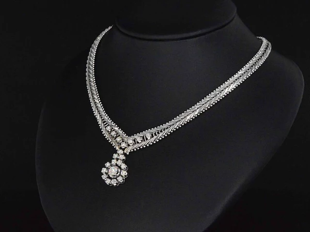 Witgouden collier met diamanten - afbeelding 2 van  8