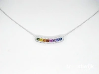 Witgouden collier met multi colour saffieren en diamanten in een rij gezet - afbeelding 1 van  6