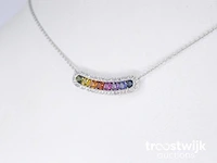 Witgouden collier met multi colour saffieren en diamanten in een rij gezet - afbeelding 2 van  6
