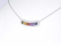 Witgouden collier met multi colour saffieren en diamanten in een rij gezet - afbeelding 2 van  6