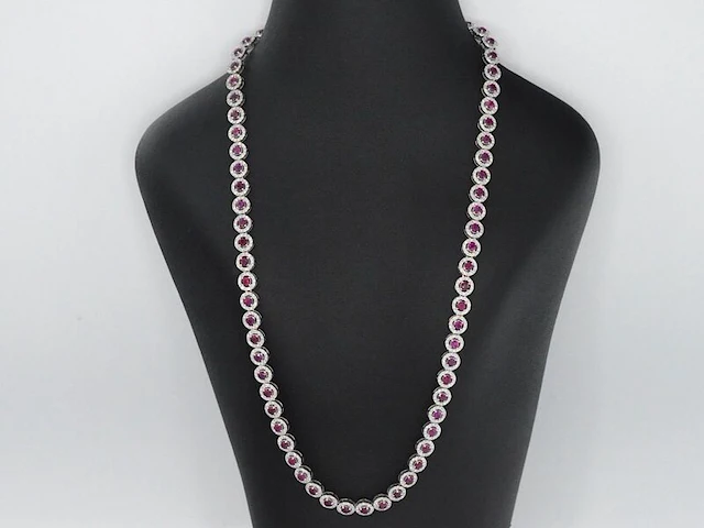 Witgouden collier volledig met witte diamanten en robijnen 15.00 carat - afbeelding 2 van  11