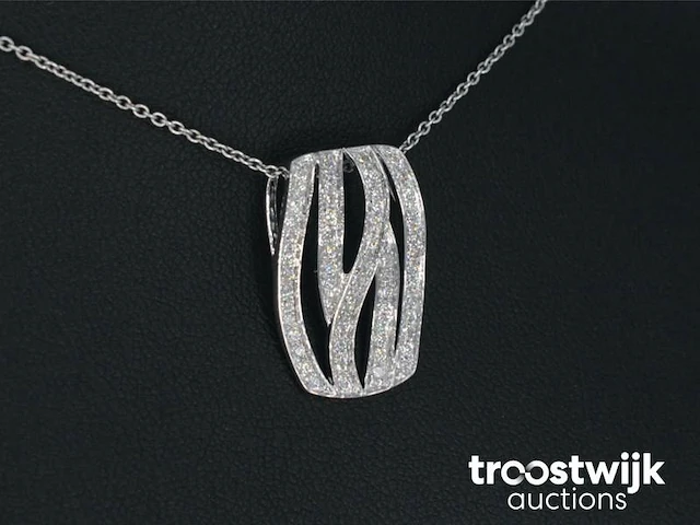 Witgouden design hanger met briljanten diamanten - afbeelding 4 van  7
