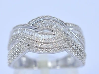 Witgouden design ring met briljanten diamanten - afbeelding 1 van  2
