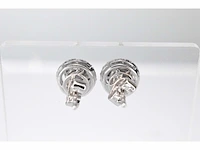 Witgouden diamanten entourage oorbellen met zwarte diamanten - afbeelding 4 van  11