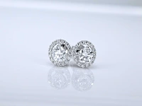Witgouden diamanten entourage oorbellen van 1.50 carat - afbeelding 4 van  8