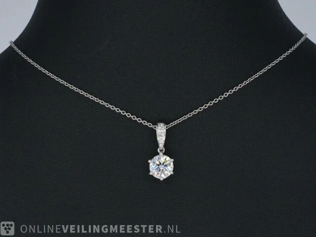 Witgouden diamanten hanger met een gemaakte briljant cut van 1.00 carat - afbeelding 2 van  6