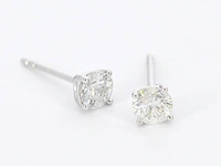 Witgouden diamanten oorbellen van 1.00 carat - afbeelding 1 van  8