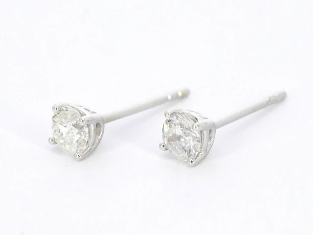 Witgouden diamanten oorbellen van 1.00 carat - afbeelding 4 van  8