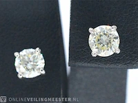 Witgouden diamanten oorbellen van 1.00 carat