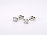Witgouden diamanten oorbellen van 1.00 carat - afbeelding 6 van  7