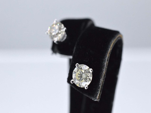 Witgouden diamanten oorbellen van 1.00 carat - afbeelding 4 van  6