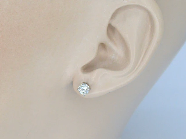Witgouden diamanten oorbellen van 1.00 carat - afbeelding 3 van  10