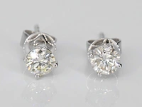 Witgouden diamanten oorbellen van 1.50 carat - afbeelding 1 van  6
