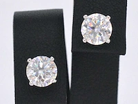Witgouden diamanten oorbellen van 2.00 carat