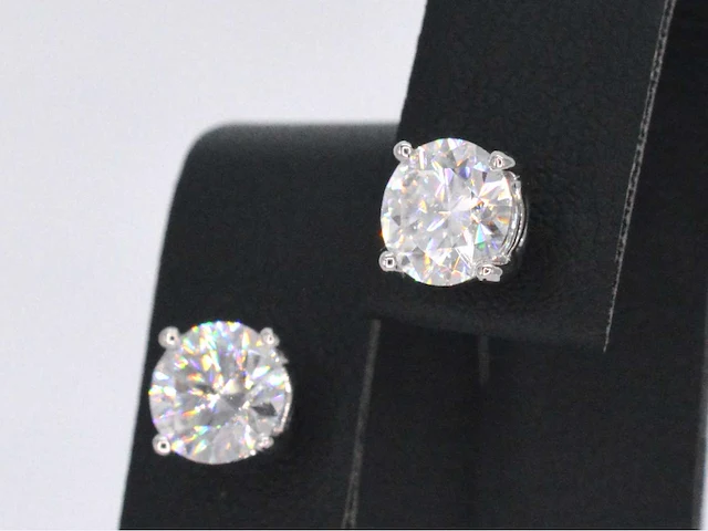 Witgouden diamanten oorbellen van 2.00 carat - afbeelding 4 van  9