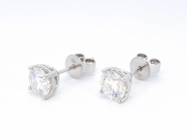Witgouden diamanten oorbellen van 2.00 carat - afbeelding 6 van  9