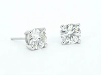 Witgouden diamanten oorbellen van 2.00 carat