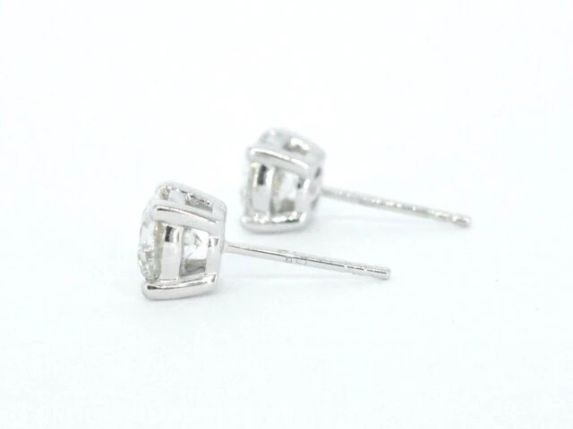 Witgouden diamanten oorbellen van 2.00 carat - afbeelding 6 van  9