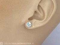 Witgouden diamanten oorbellen van 2.00 carat - afbeelding 3 van  9