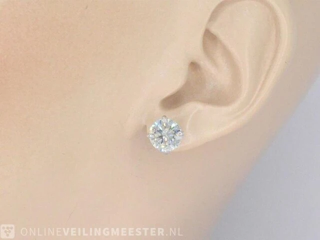 Witgouden diamanten oorbellen van 3.00 carat - afbeelding 2 van  7