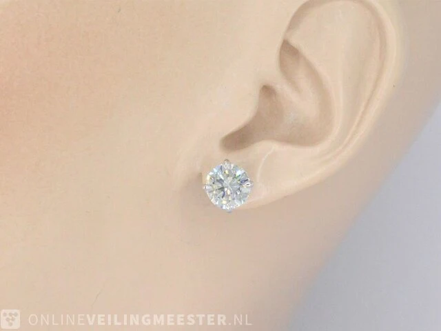 Witgouden diamanten oorbellen van 3.00 carat - afbeelding 2 van  8