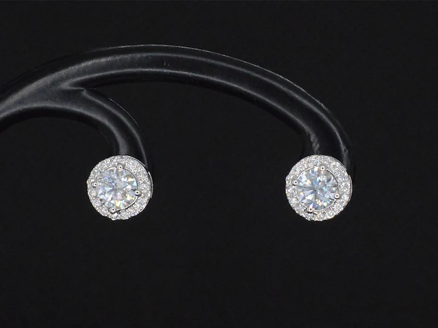 Witgouden diamanten solitair oorbellen van 1.26 carat - afbeelding 1 van  8