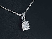 Witgouden entourage hanger met briljant geslepen diamanten, excl. ketting - afbeelding 4 van  7