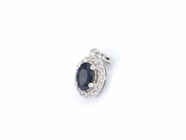 Witgouden entourage hanger met diamanten en saffier, excl. ketting - afbeelding 2 van  6