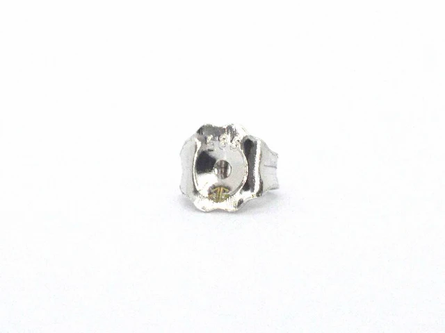 Witgouden entourage oorbellen met diamant - afbeelding 9 van  10