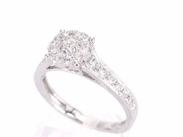 Witgouden entourage ring met briljant geslepen diamanten 1.00 carat - afbeelding 6 van  11