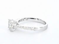 Witgouden entourage ring met briljant geslepen diamanten - afbeelding 9 van  9
