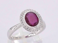 Witgouden entourage ring met diamanten en robijn - afbeelding 1 van  8