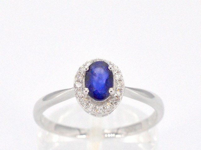 Witgouden entourage ring met diamanten en saffier - afbeelding 1 van  14