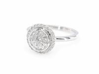 Witgouden entourage ring met diamanten - afbeelding 1 van  7